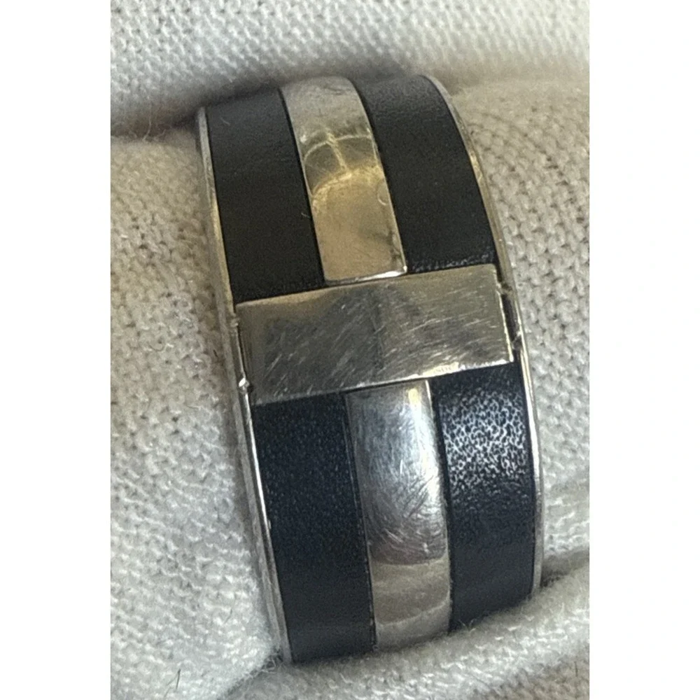 Mens Vintage Stainless Steel Cross Band Ring Black Leather Inlay Religious Sz 6